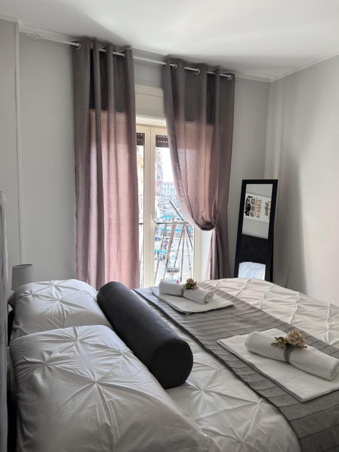 Appartamento La Casa Di Ale 69 Napoli